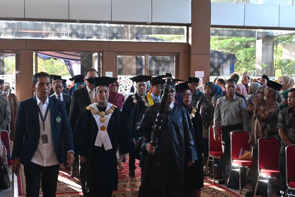 Galeri Wisuda ke-85