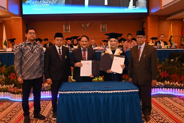 Galeri Wisuda ke-85