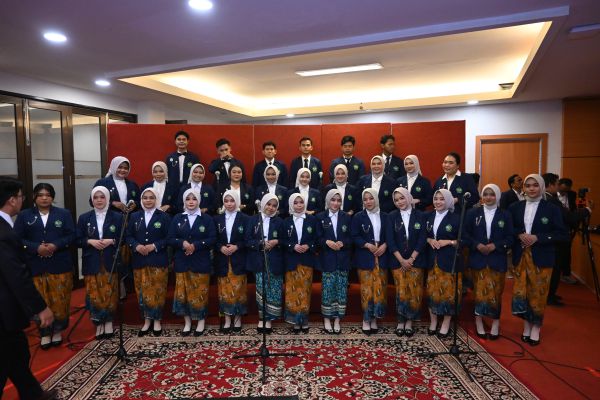 Galeri Wisuda ke-85