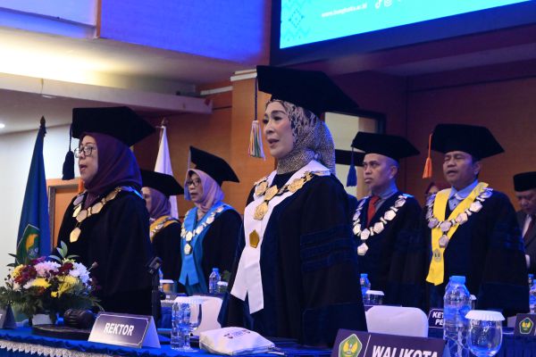 Galeri Wisuda ke-85